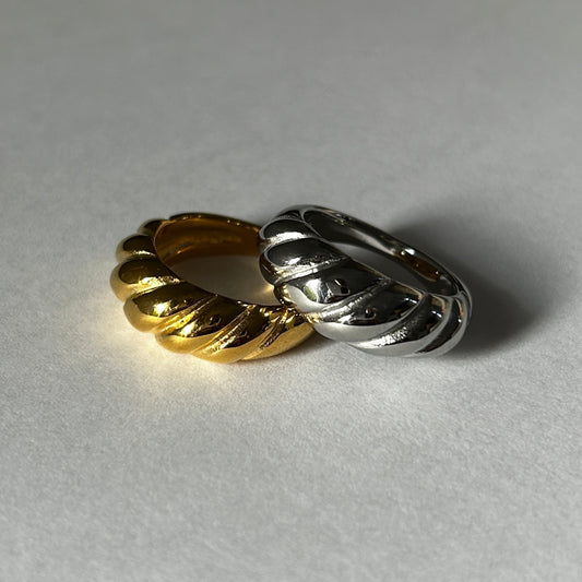 The Baguette Ring